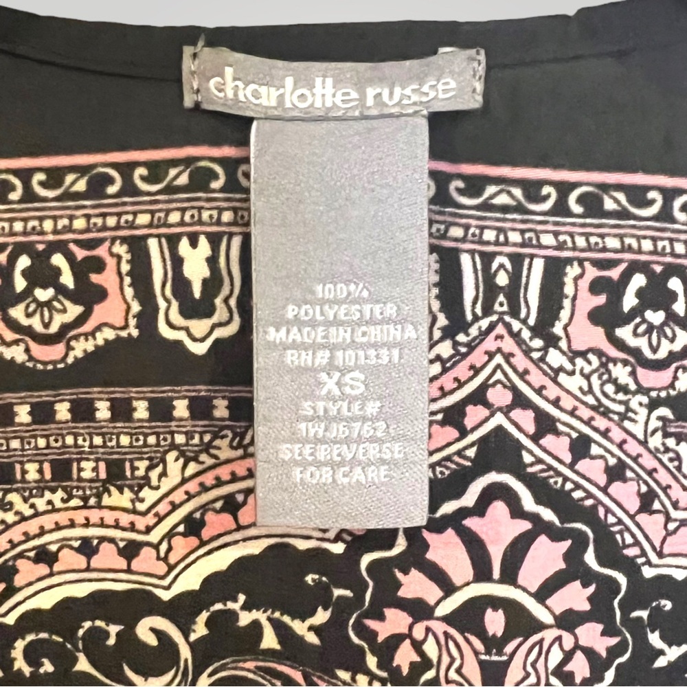 Charlotte Russe Kimono - Picture 2 of 2